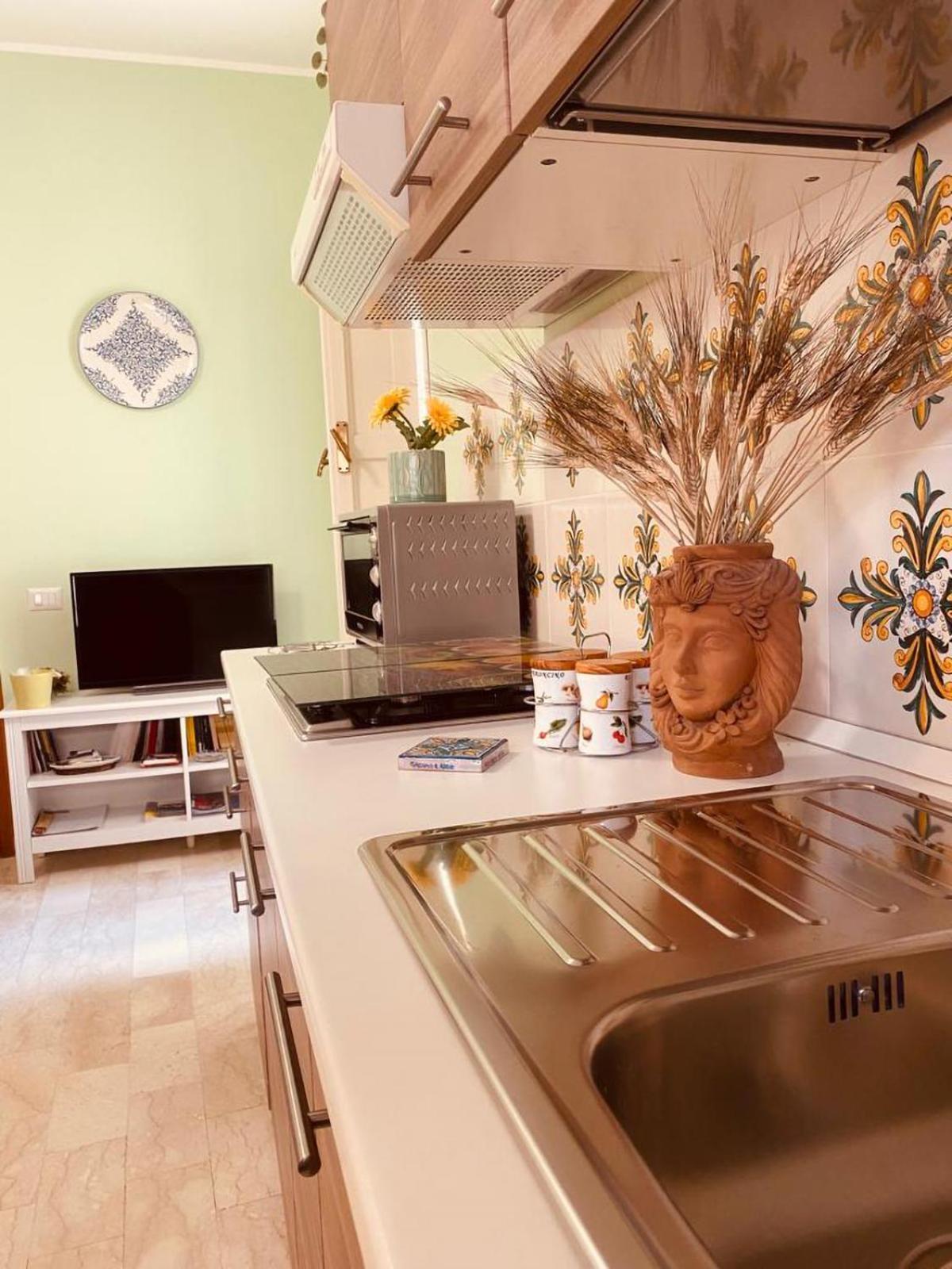 דירות קלטג'ירונה Liz House מראה חיצוני תמונה